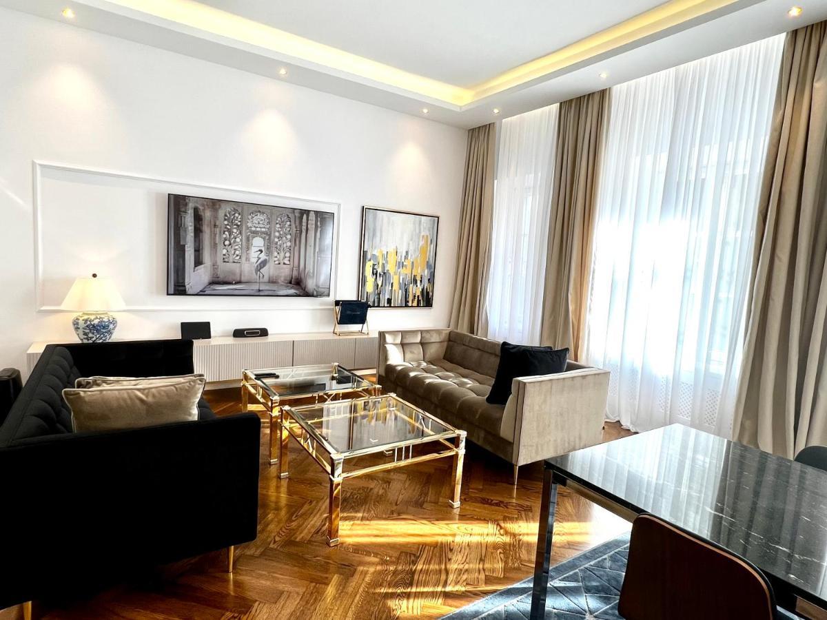 Luxury Apartments Mondrian Market Square III Warsaw Ngoại thất bức ảnh