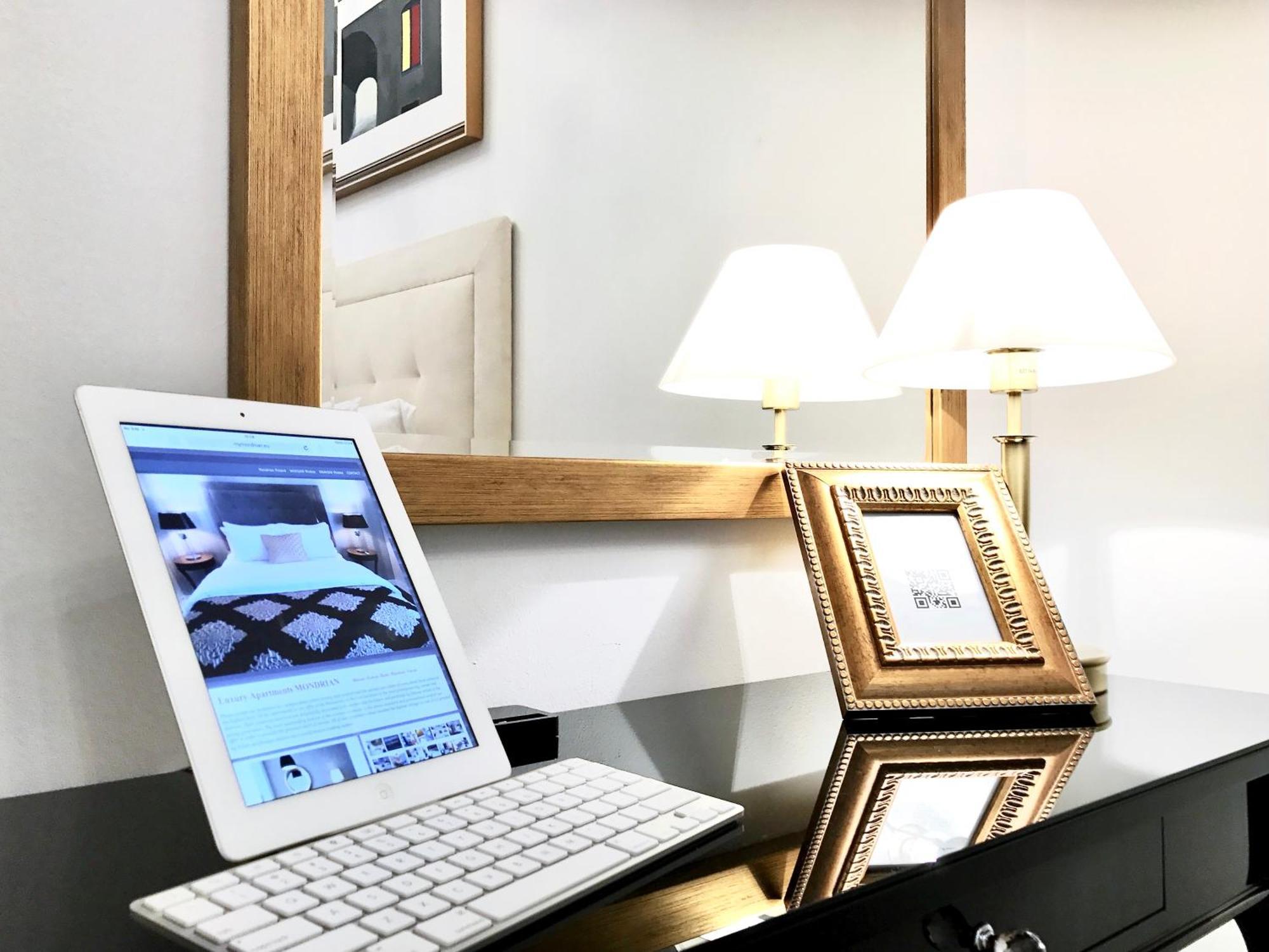 Luxury Apartments Mondrian Market Square III Warsaw Phòng bức ảnh