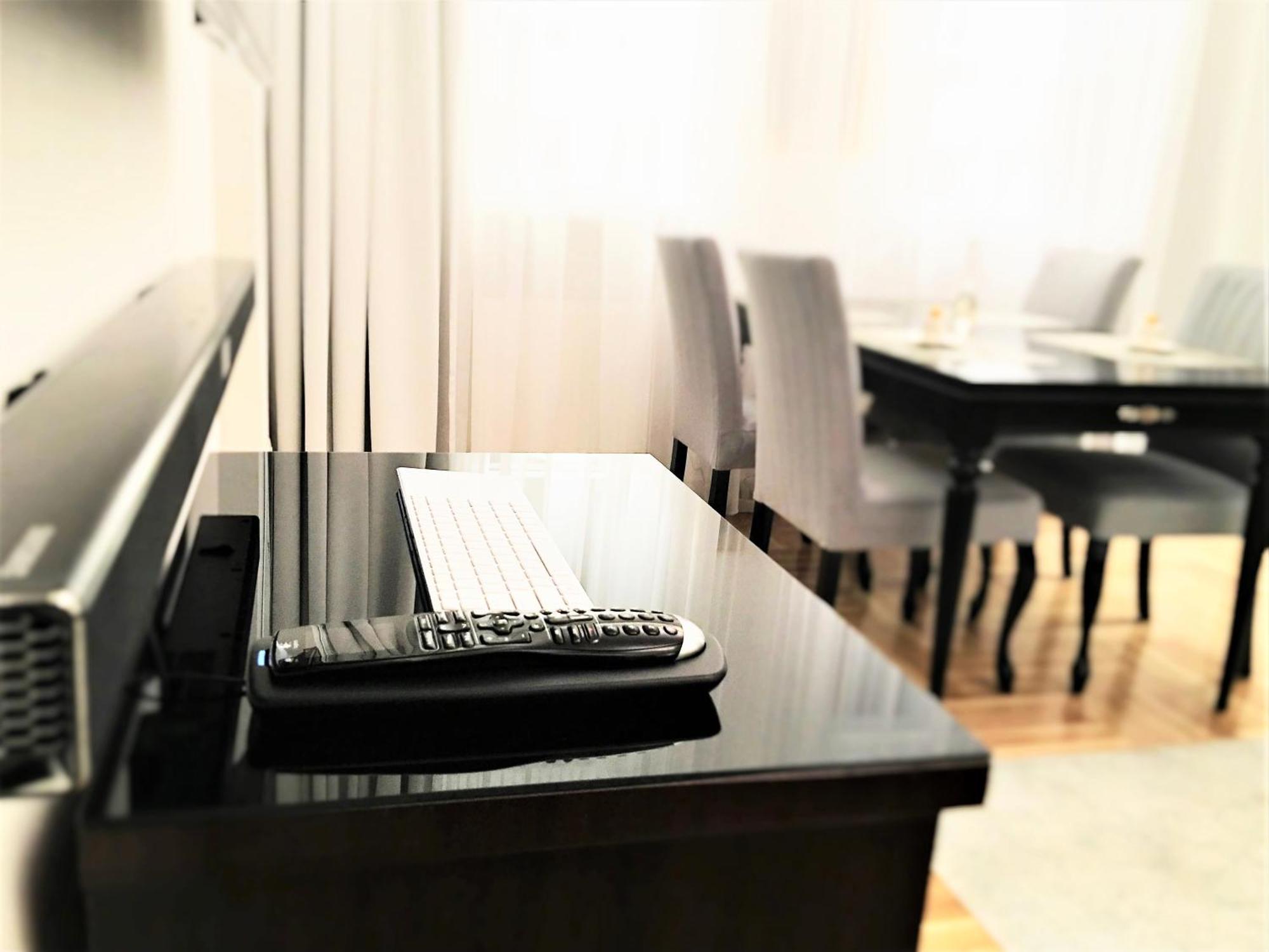 Luxury Apartments Mondrian Market Square III Warsaw Phòng bức ảnh
